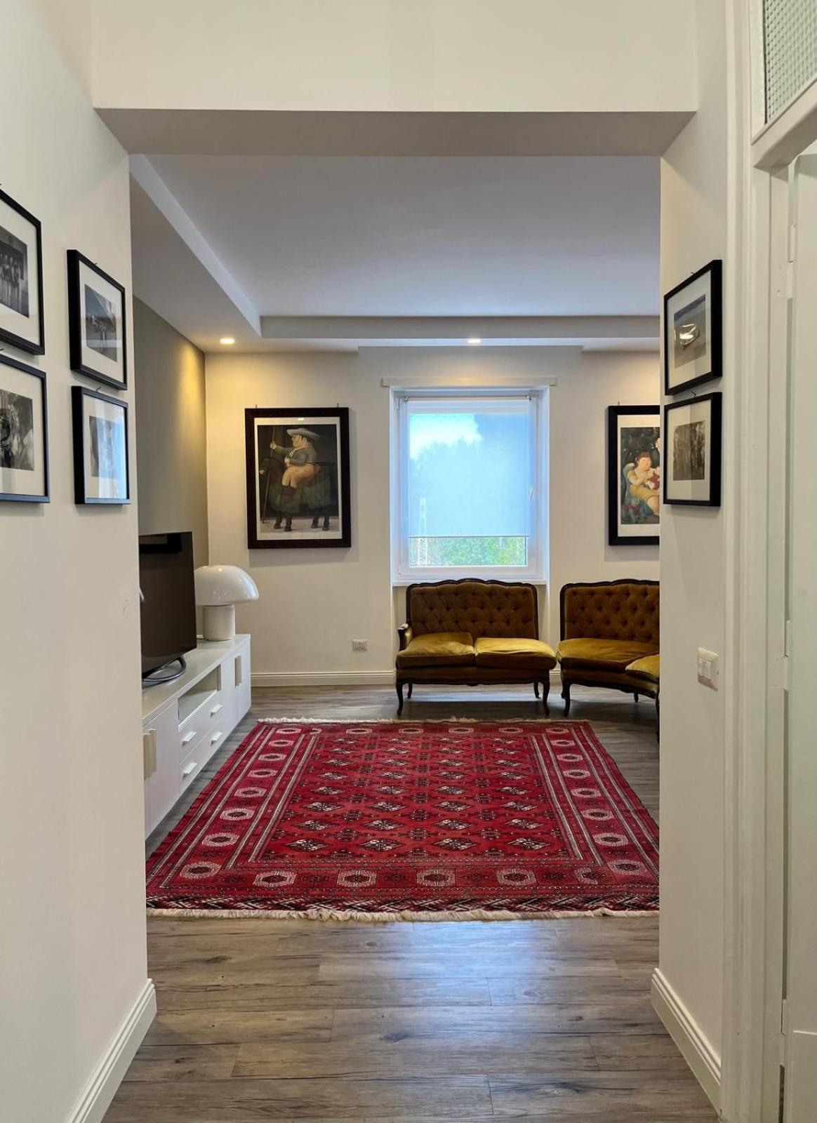 Apartment On The Square Roma Exterior foto